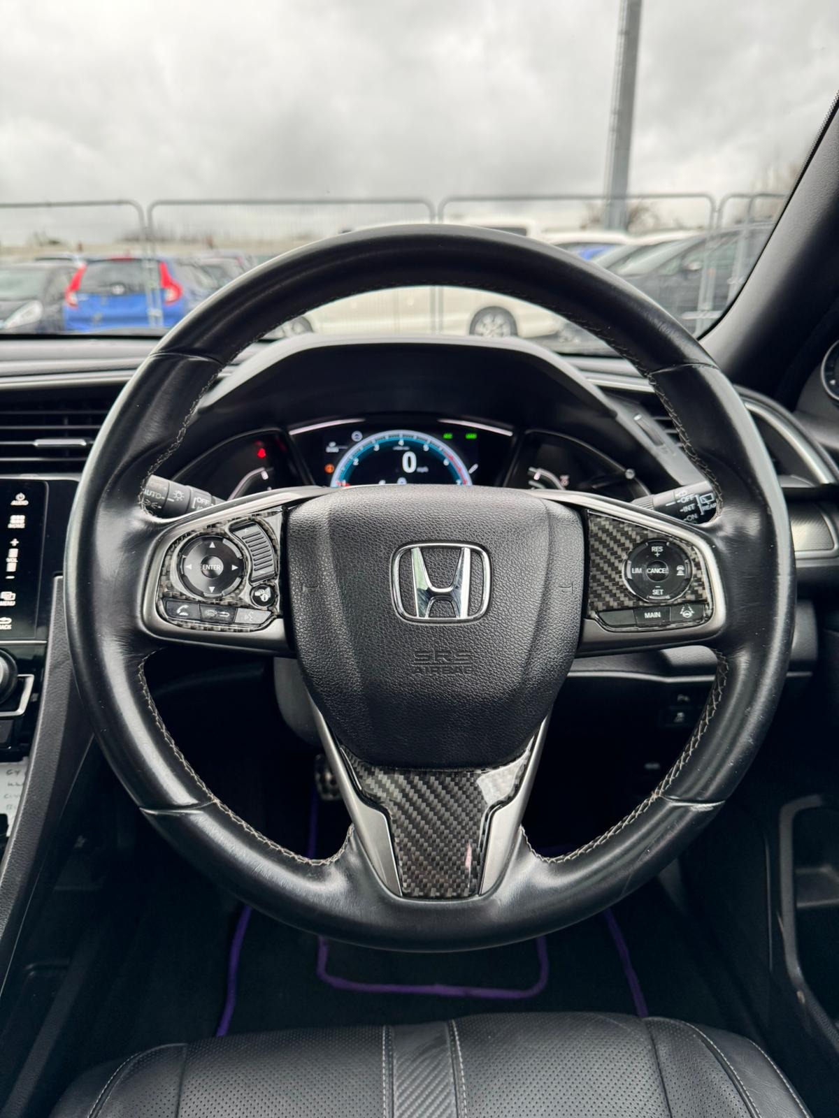 Used Honda Civic 2017 for sale - 76726128: Photo 18