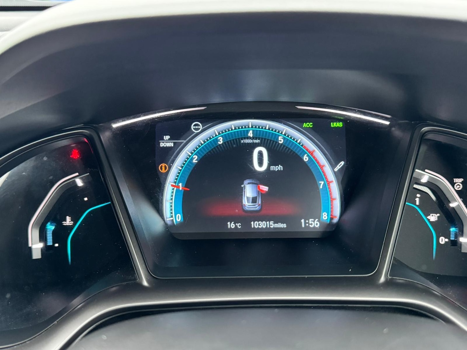 Used Honda Civic 2017 for sale - 76726128: Photo 26