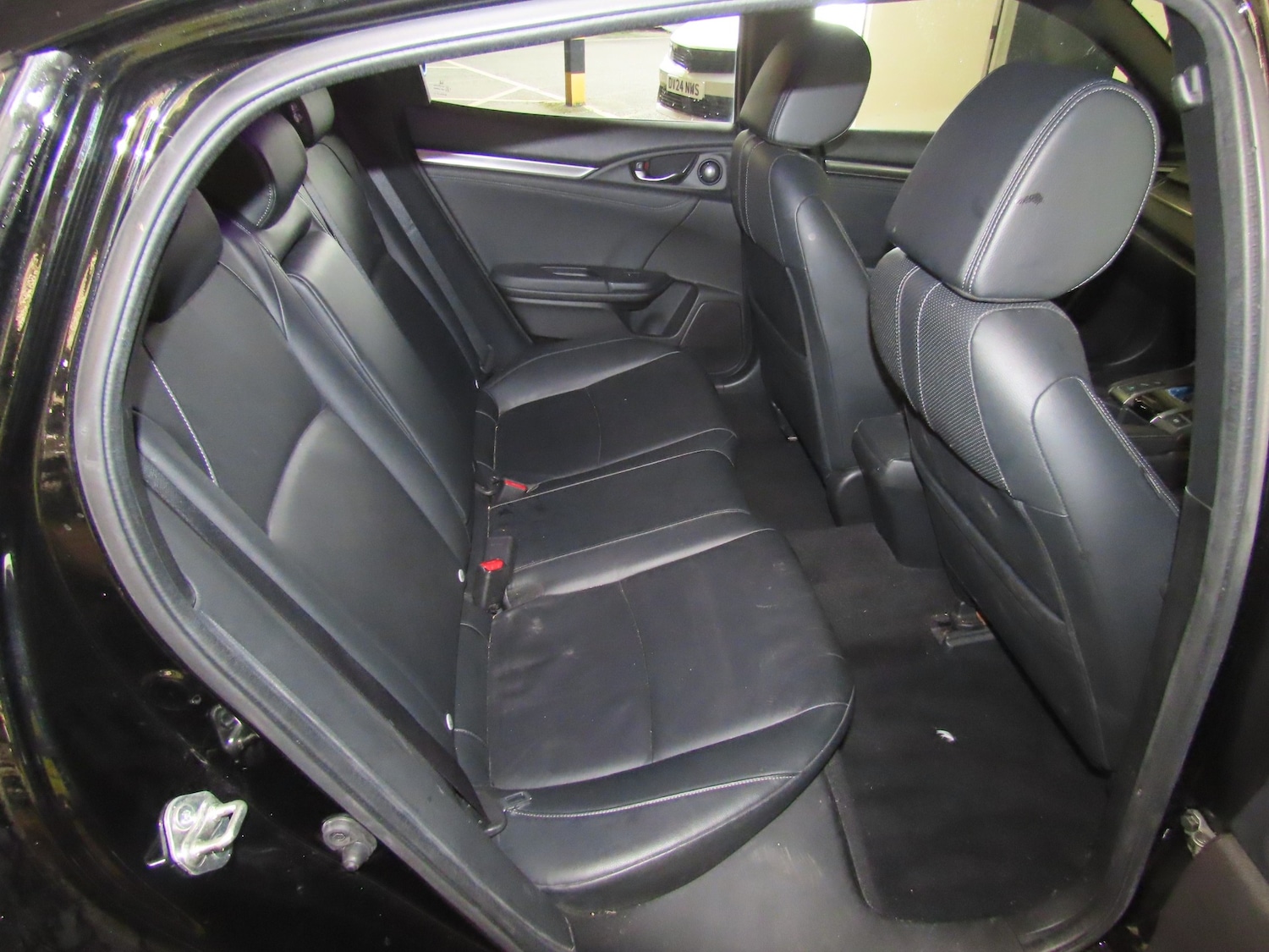 Used Honda Civic 2017 for sale - 76726128: Photo 9