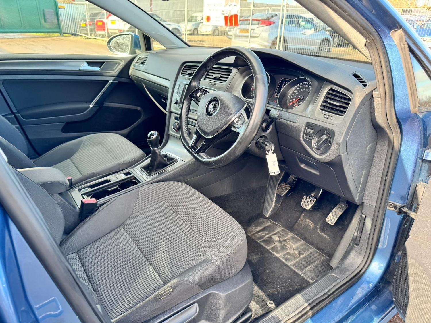 Used Volkswagen Golf 2013 for sale - 77290018: Photo 12