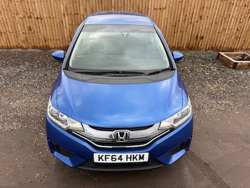 Used Honda Jazz 2014 for sale - 76497612: Photo