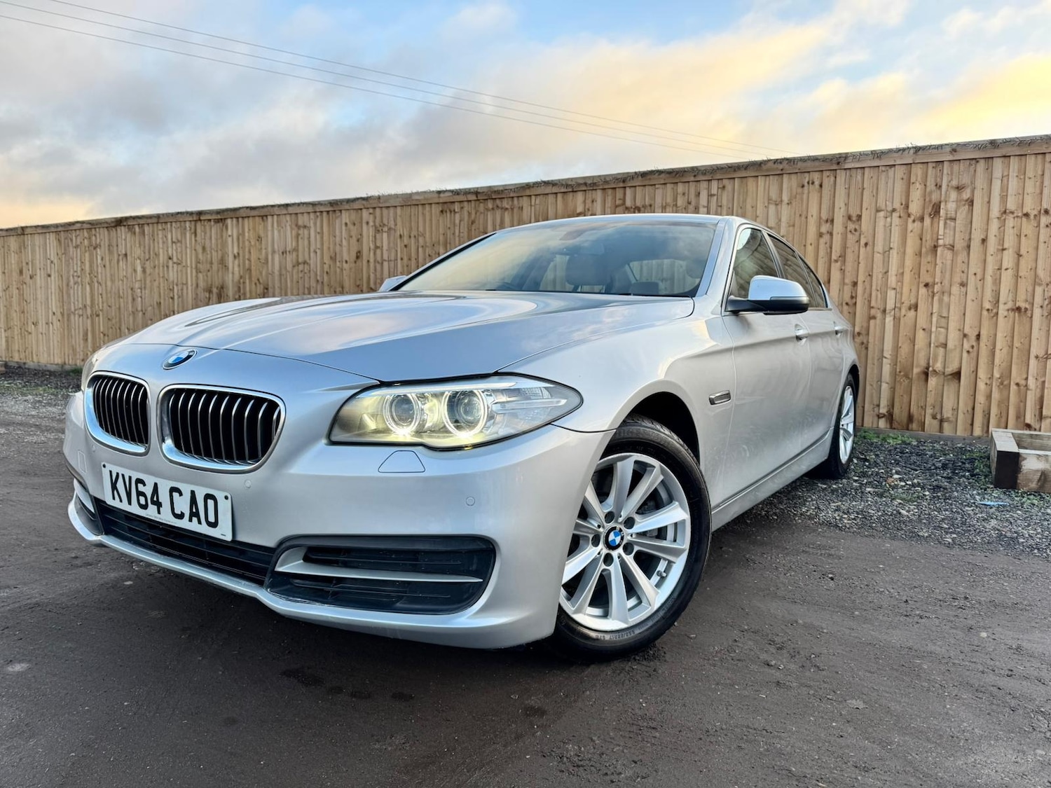Used BMW 5 Series 2014 for sale - 77162113: Photo 2