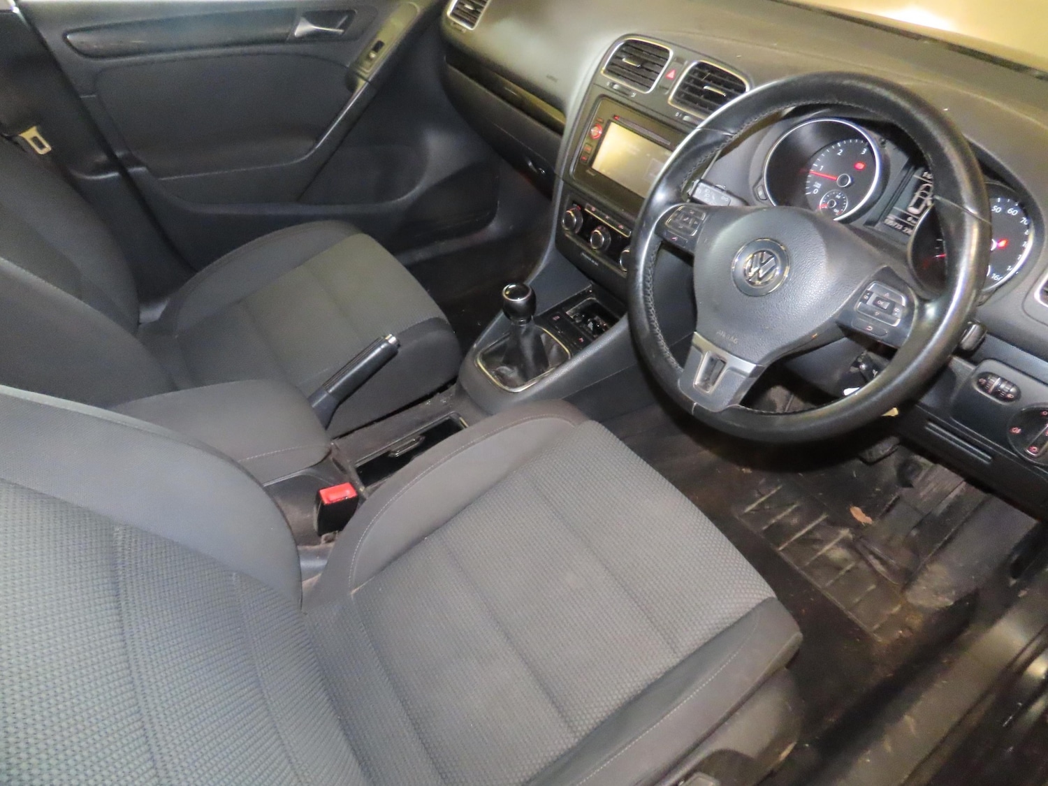 Used Volkswagen Golf 2012 for sale - 77289566: Photo 6