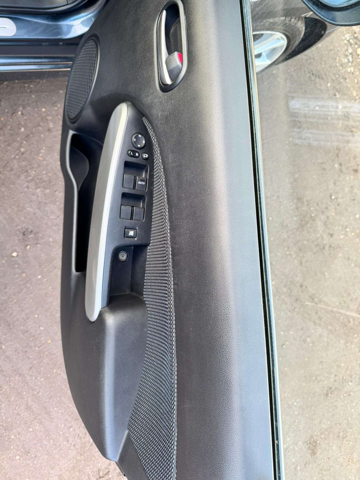 Used Mazda Mazda2 2010 for sale - 76625691: Photo 19