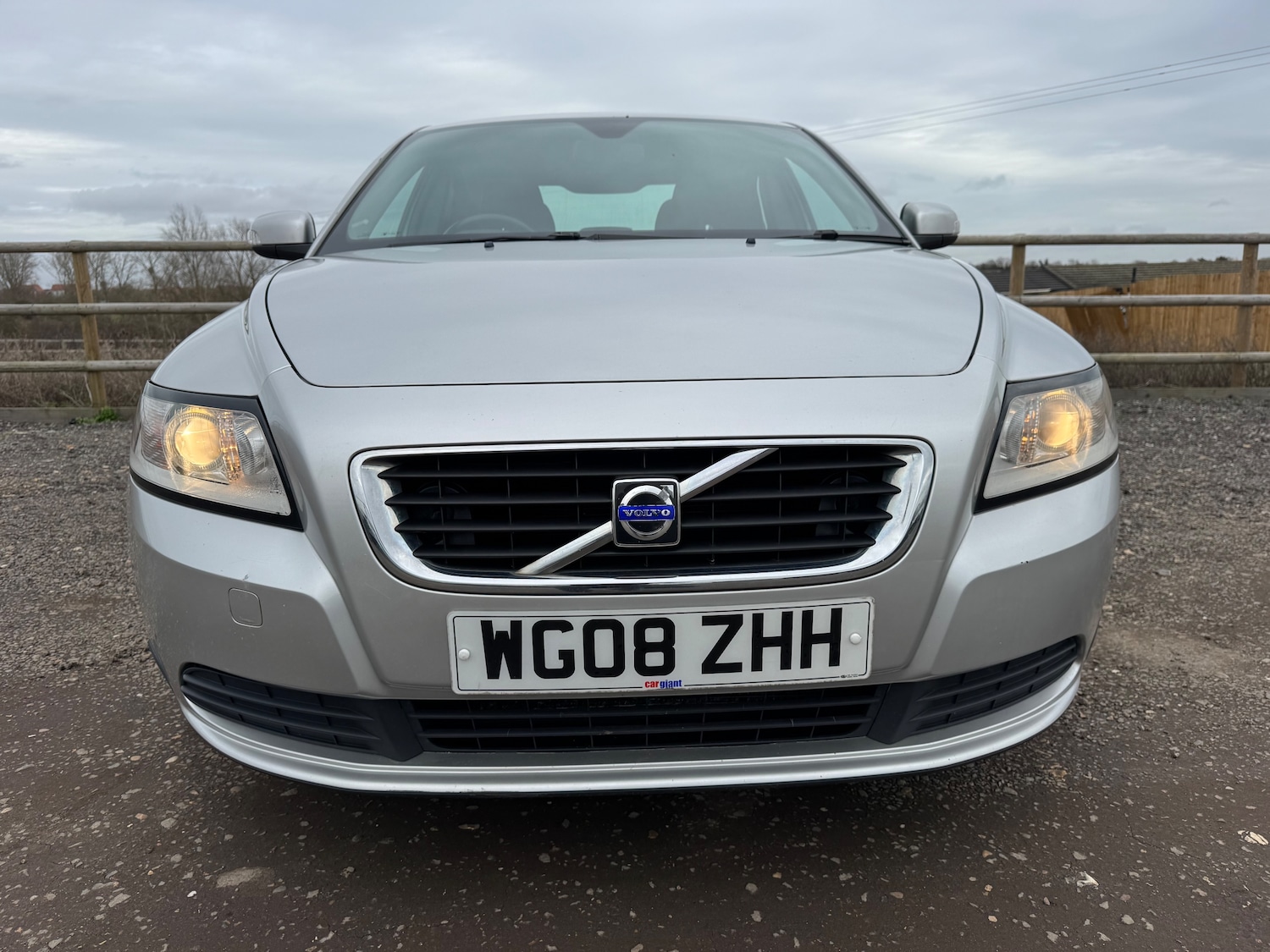 Used Volvo S40 2008 for sale - 78067234: Photo 2