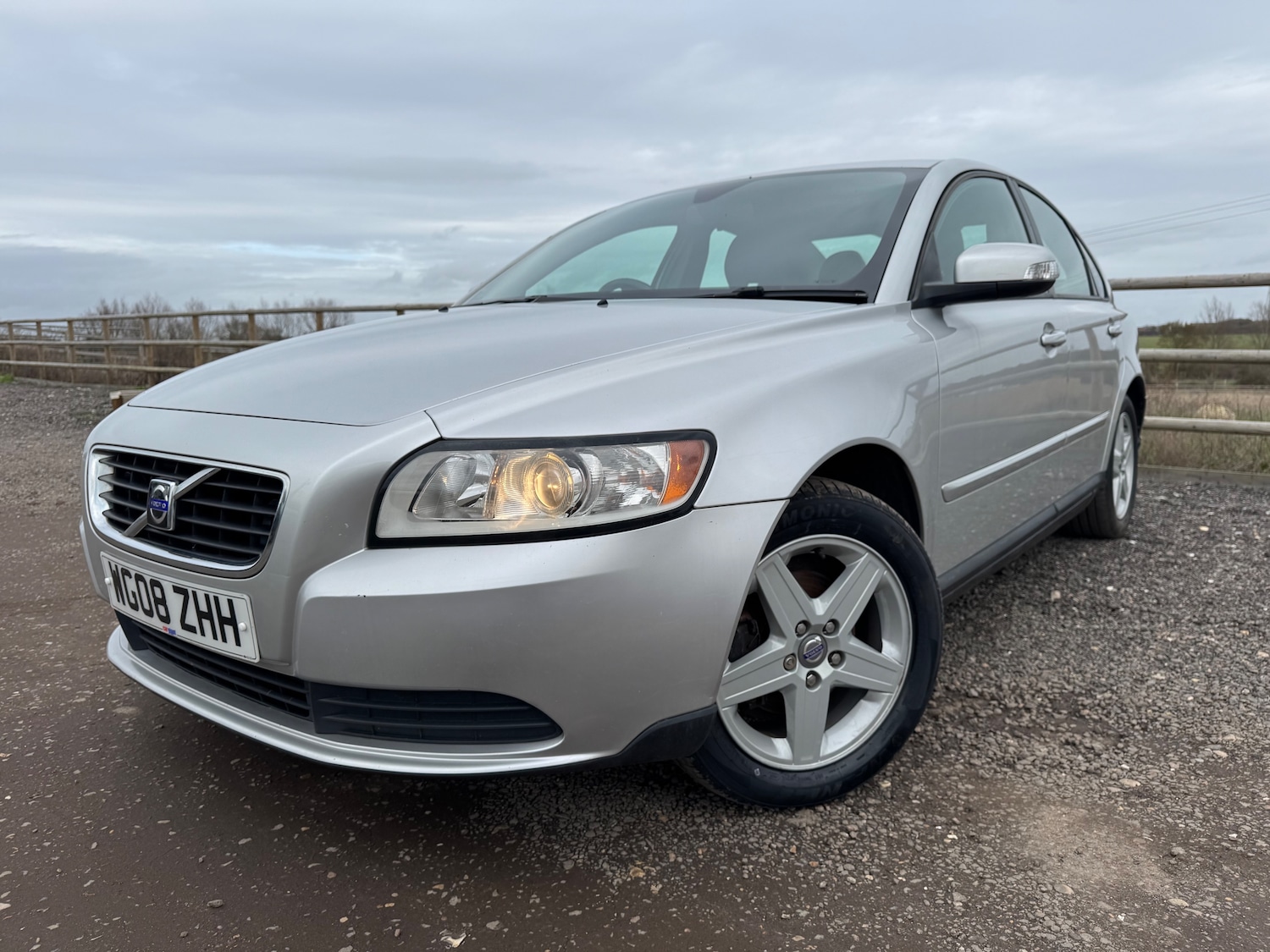 Used Volvo S40 2008 for sale - 78067234: Photo 4