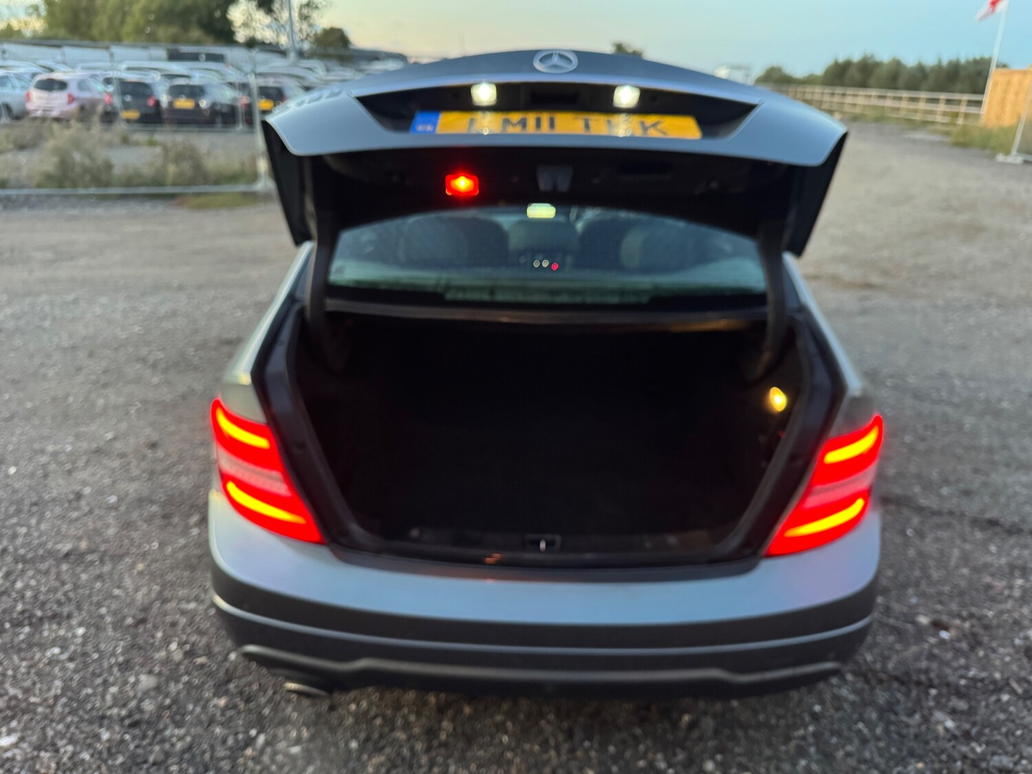 Used Mercedes-Benz C Class 2011 for sale - 78067221: Photo 11