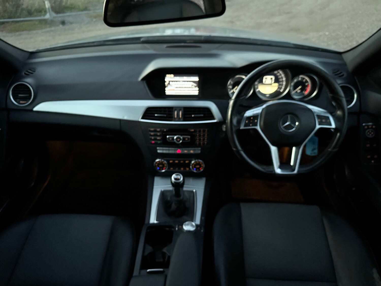 Used Mercedes-Benz C Class 2011 for sale - 78067221: Photo 12