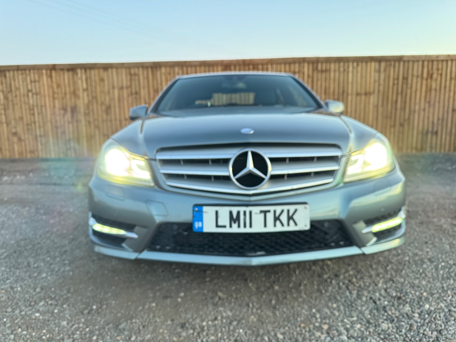 Used Mercedes-Benz C Class 2011 for sale - 78067221: Photo 2