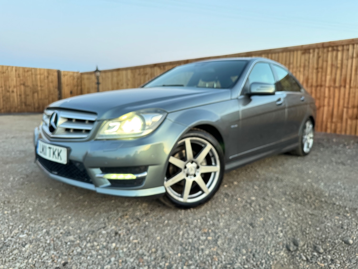 Used Mercedes-Benz C Class 2011 for sale - 78067221: Photo 4