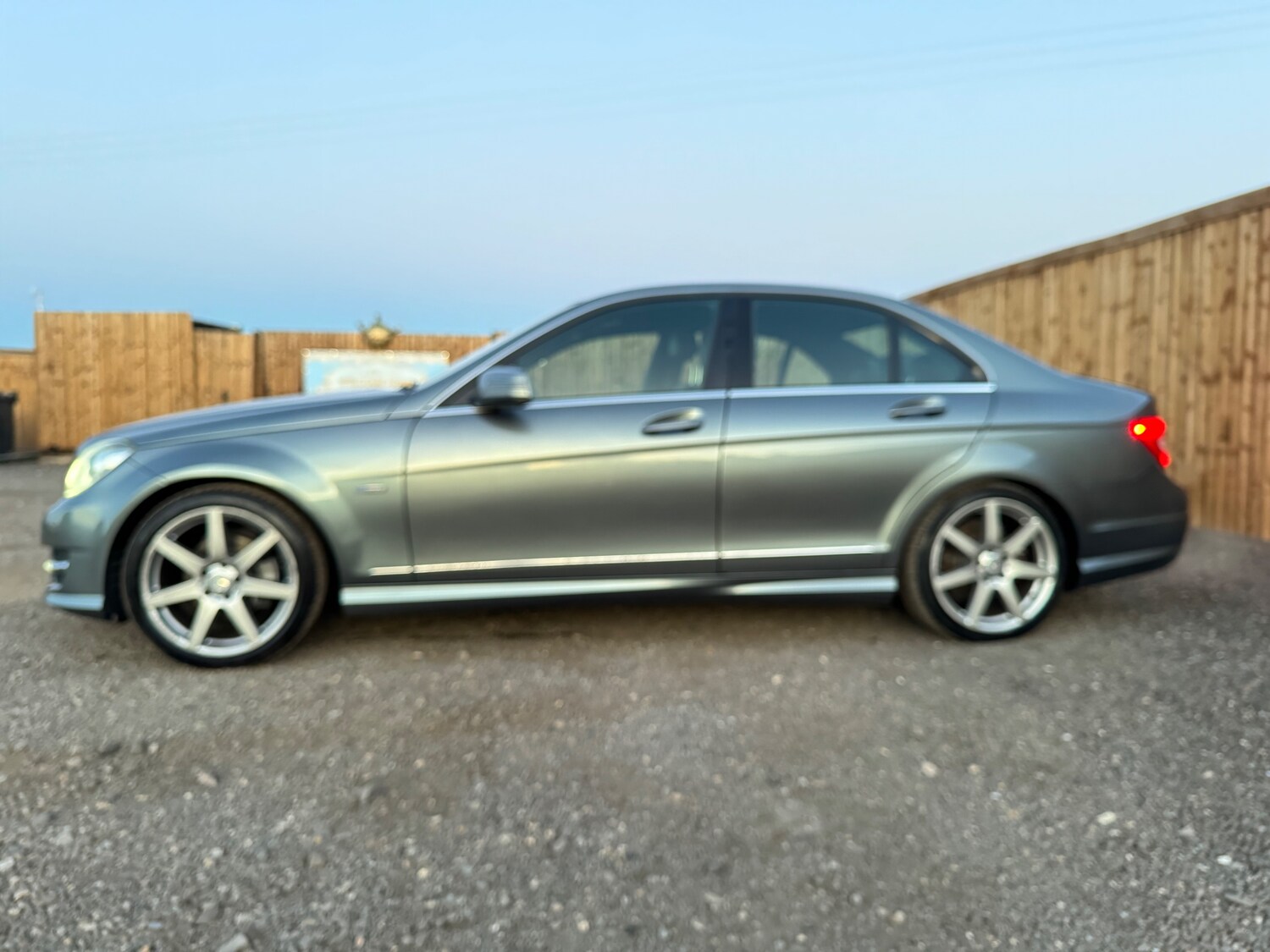 Used Mercedes-Benz C Class 2011 for sale - 78067221: Photo 6