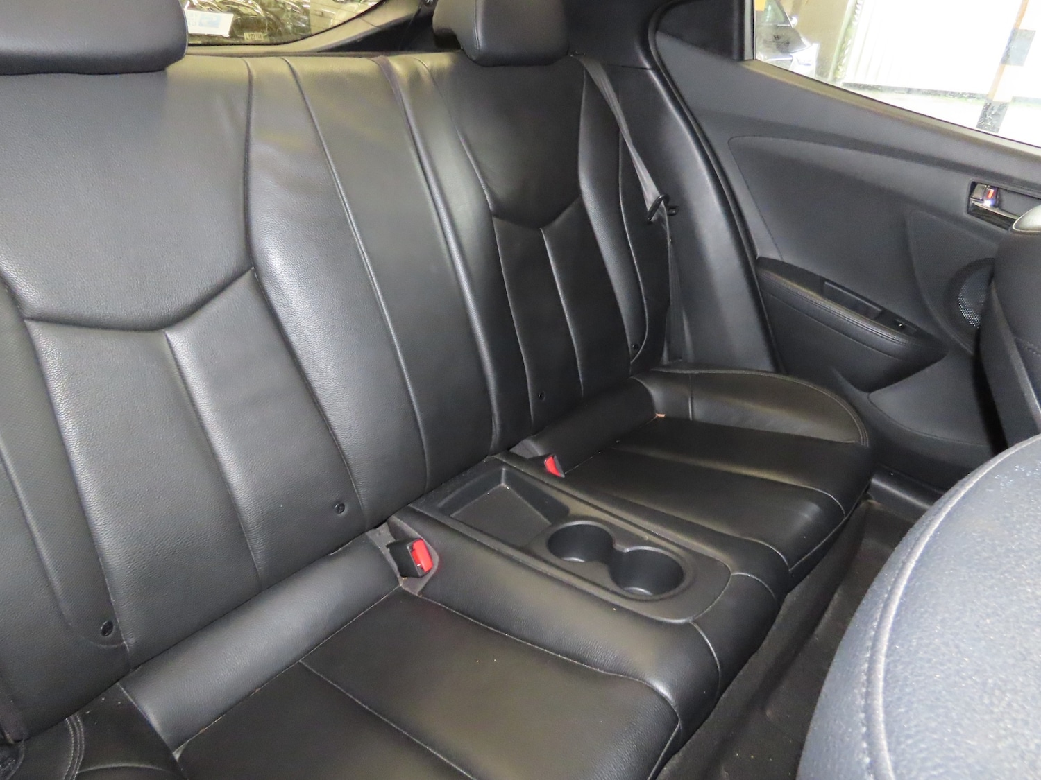 Used Hyundai Veloster 2012 for sale - 77370737: Photo 10