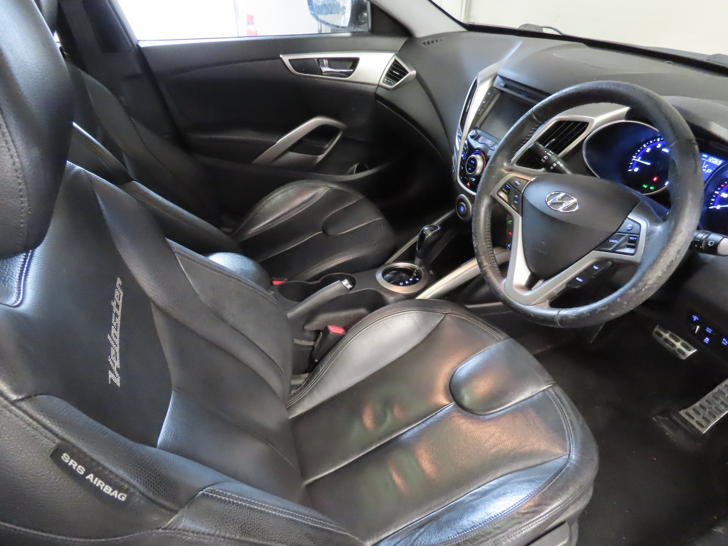 Used Hyundai Veloster 2012 for sale - 77370737: Photo 7