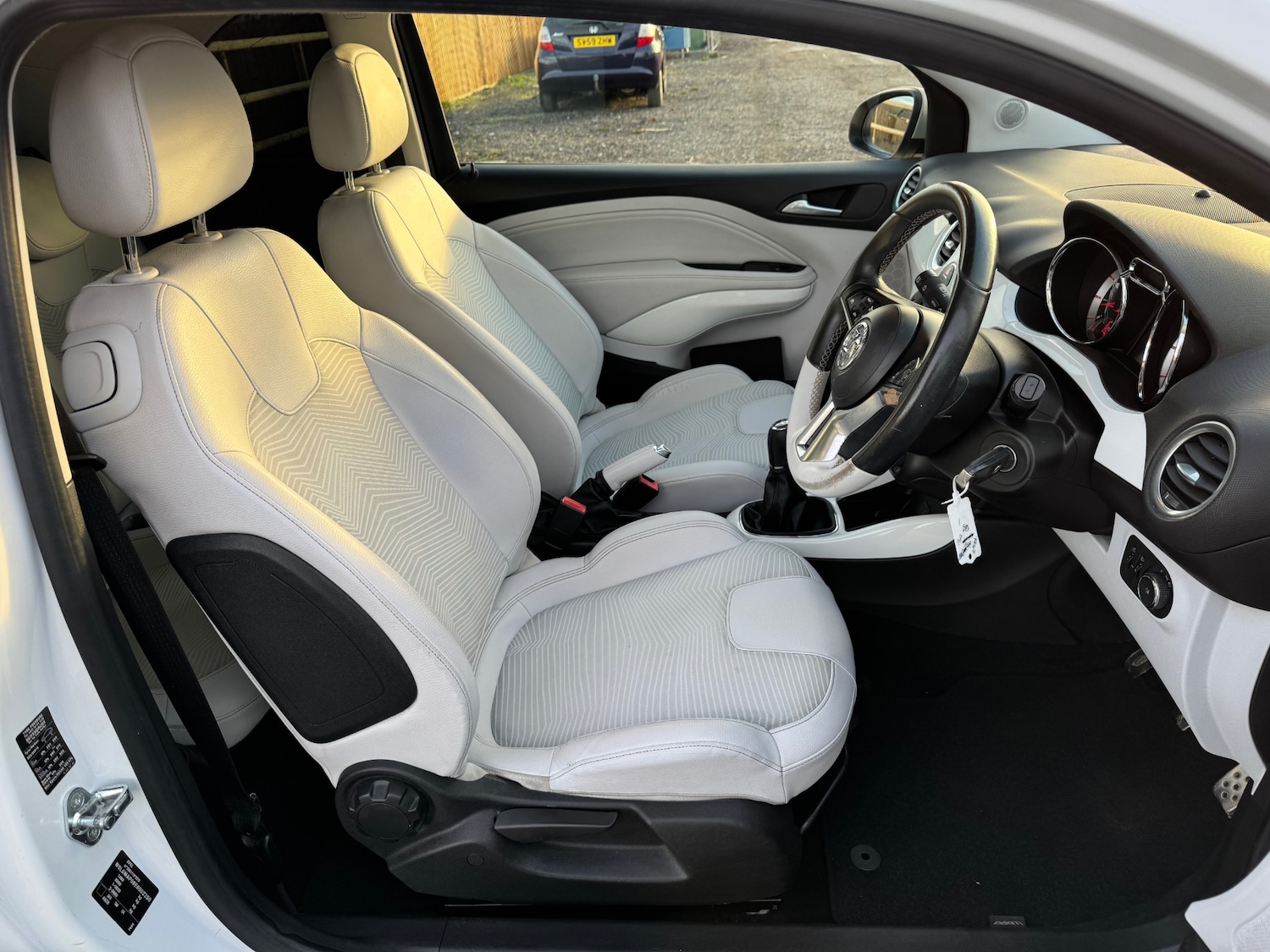 Used Vauxhall ADAM 2014 for sale - 77274600: Photo 14