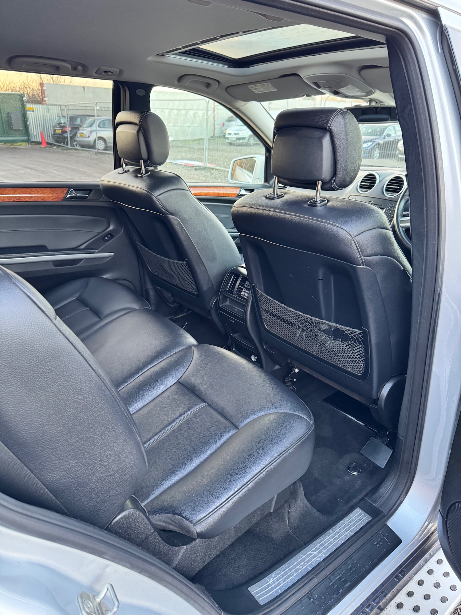 Used Mercedes-Benz GL Class 2012 for sale - 76712267: Photo 16