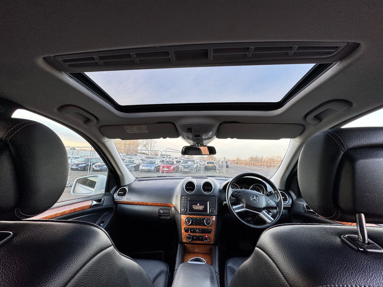 Used Mercedes-Benz GL Class 2012 for sale - 76712267: Photo 21