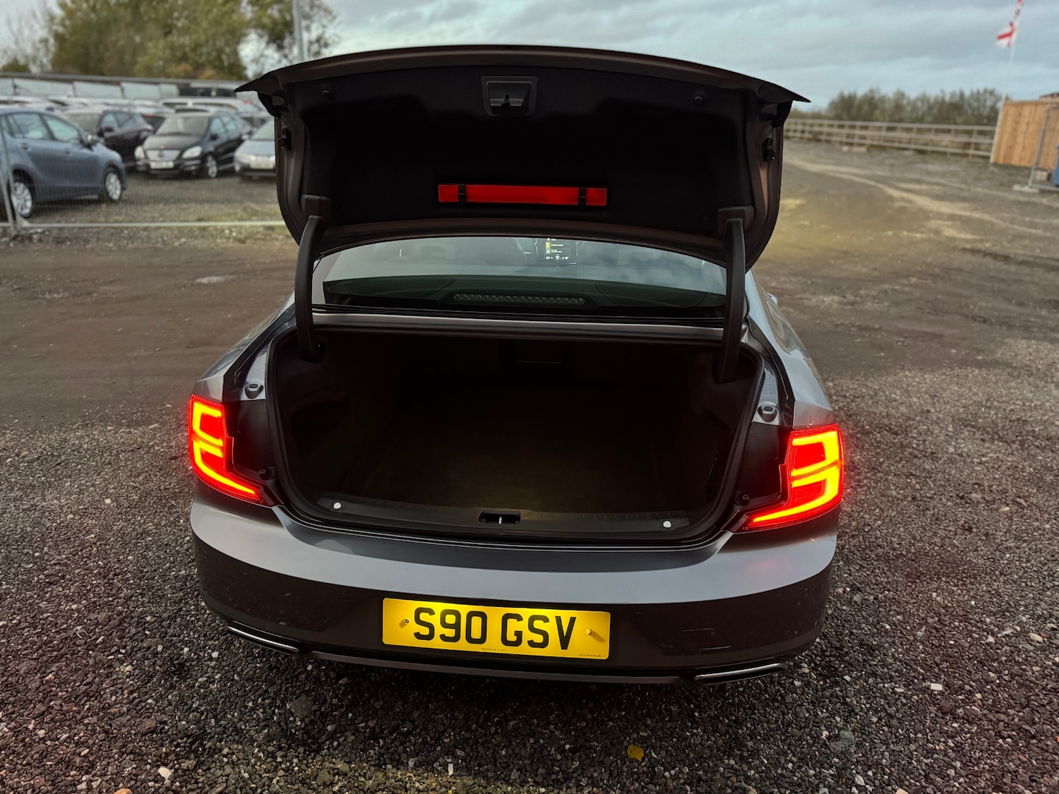 Used Volvo S90 2018 for sale - 76464003: Photo 11