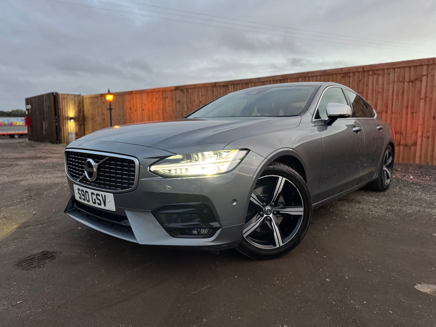 Used Volvo S90 2018 for sale - 76464003: Photo 4