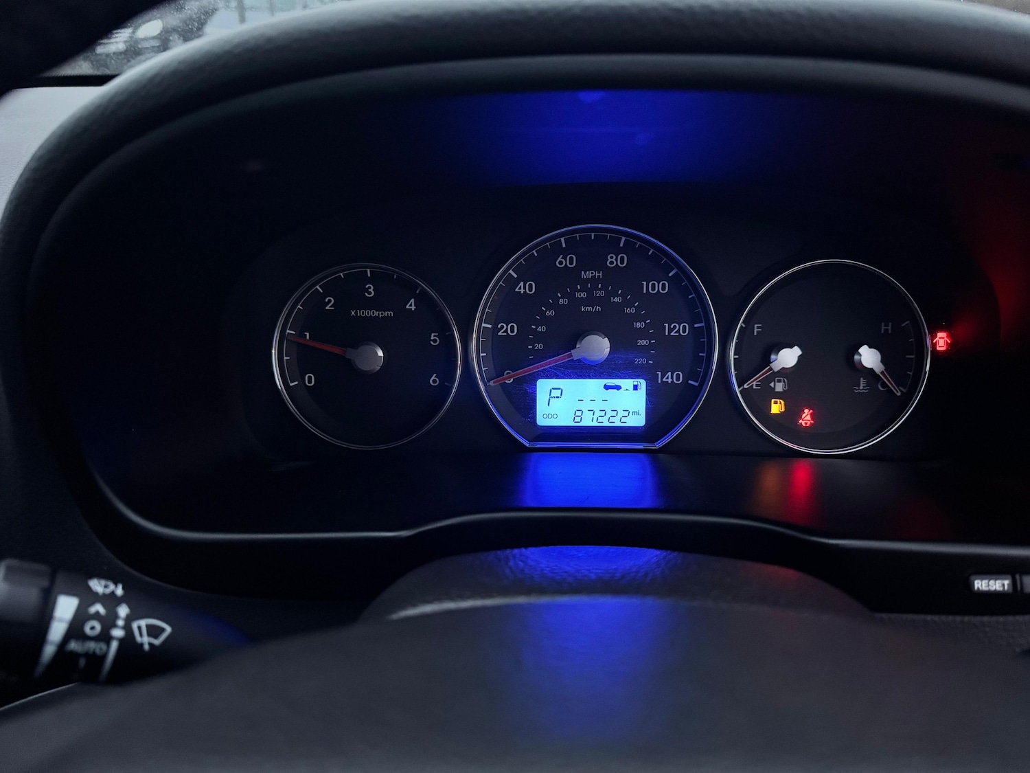 Used Hyundai Santa Fe 2012 for sale - 76906128: Photo 10