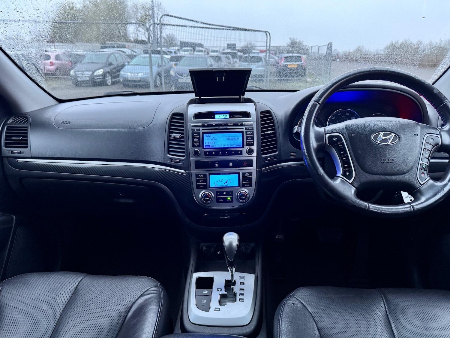 Used Hyundai Santa Fe 2012 for sale - 76906128: Photo 22