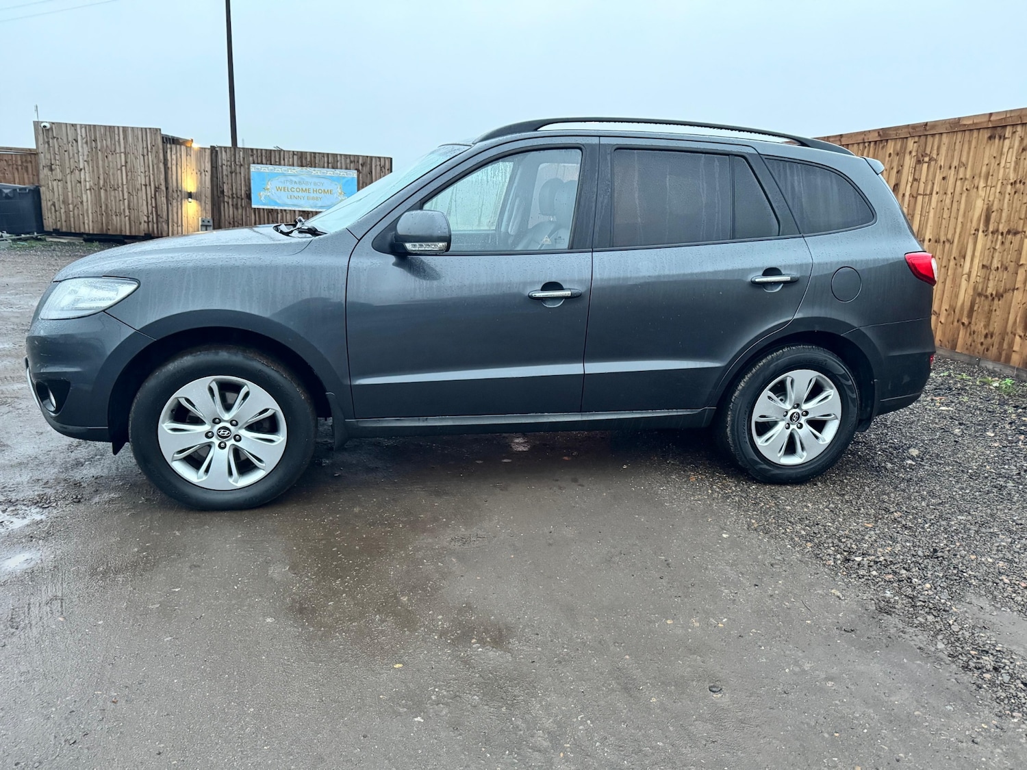 Used Hyundai Santa Fe 2012 for sale - 76906128: Photo 4