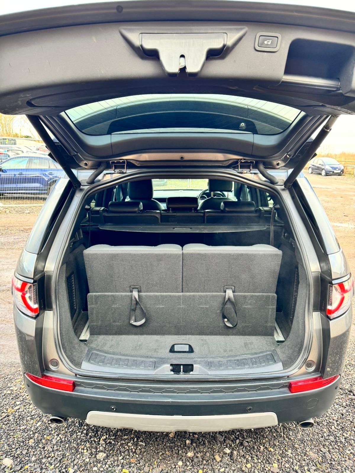 Used Land Rover Discovery Sport 2015 for sale - 77161220: Photo 10