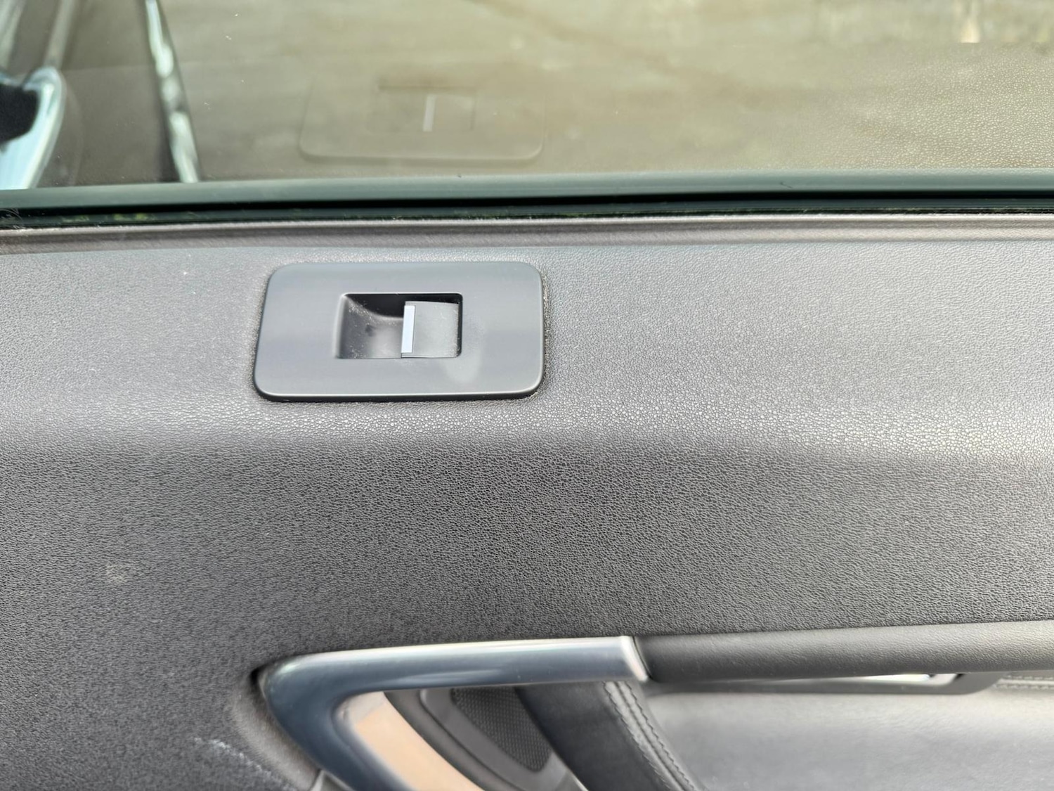 Used Land Rover Discovery Sport 2015 for sale - 77161220: Photo 19