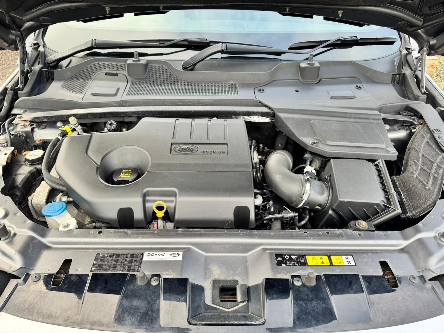 Used Land Rover Discovery Sport 2015 for sale - 77161220: Photo 30