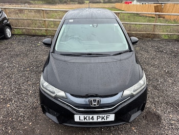 Used Honda Jazz 2014 for sale - 77329593: Photo