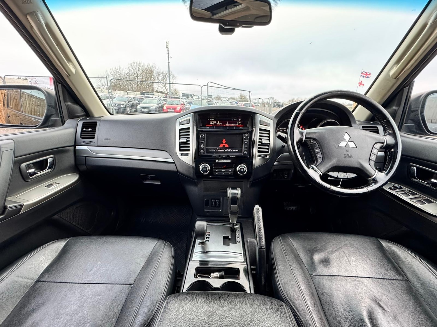 Used Mitsubishi Shogun 2015 for sale - 77161226: Photo 18