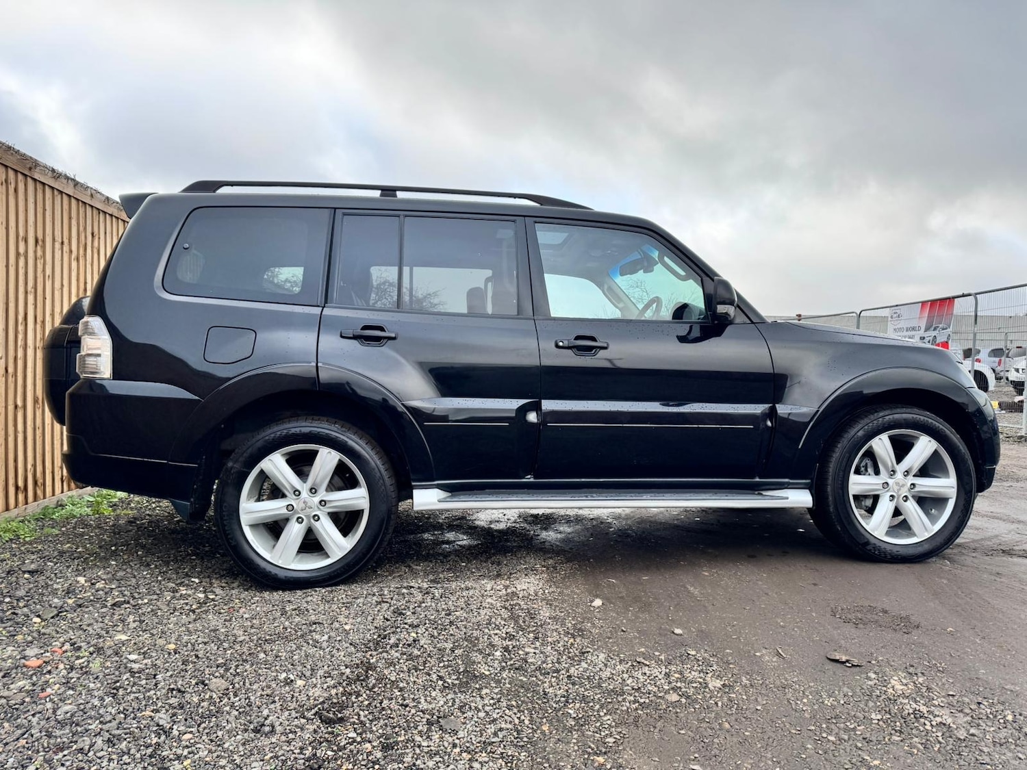 Used Mitsubishi Shogun 2015 for sale - 77161226: Photo 7