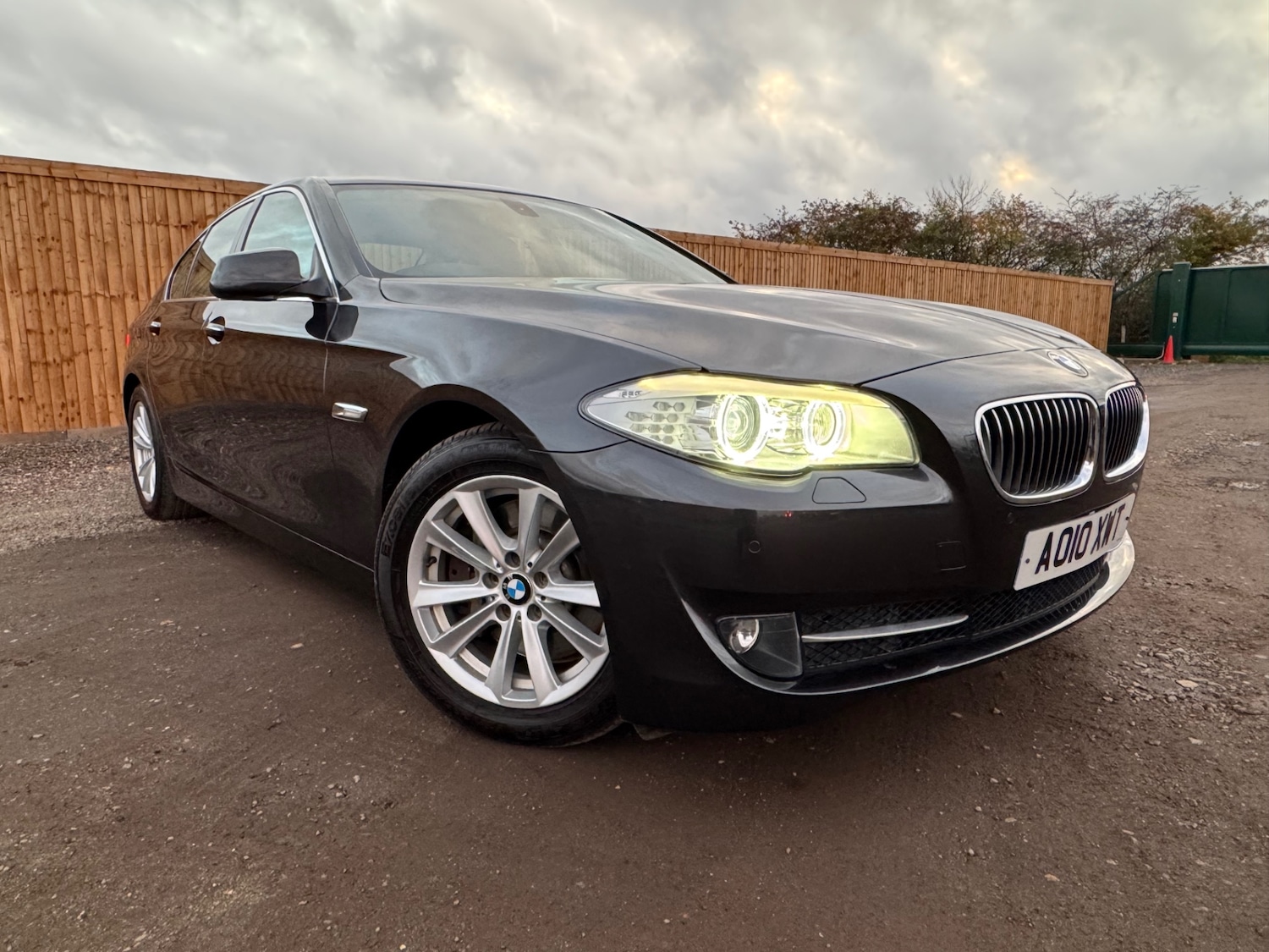 Used BMW 5 Series 2010 for sale - 76462182: Photo 1
