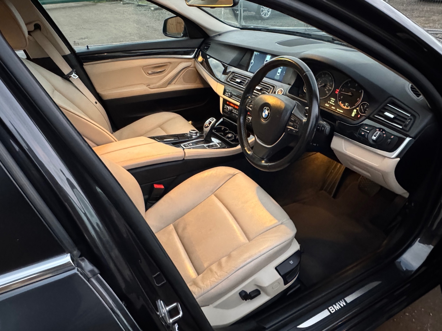 Used BMW 5 Series 2010 for sale - 76462182: Photo 14