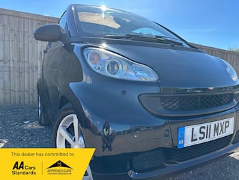 Used smart fortwo 2011 for sale - 79814128: Photo