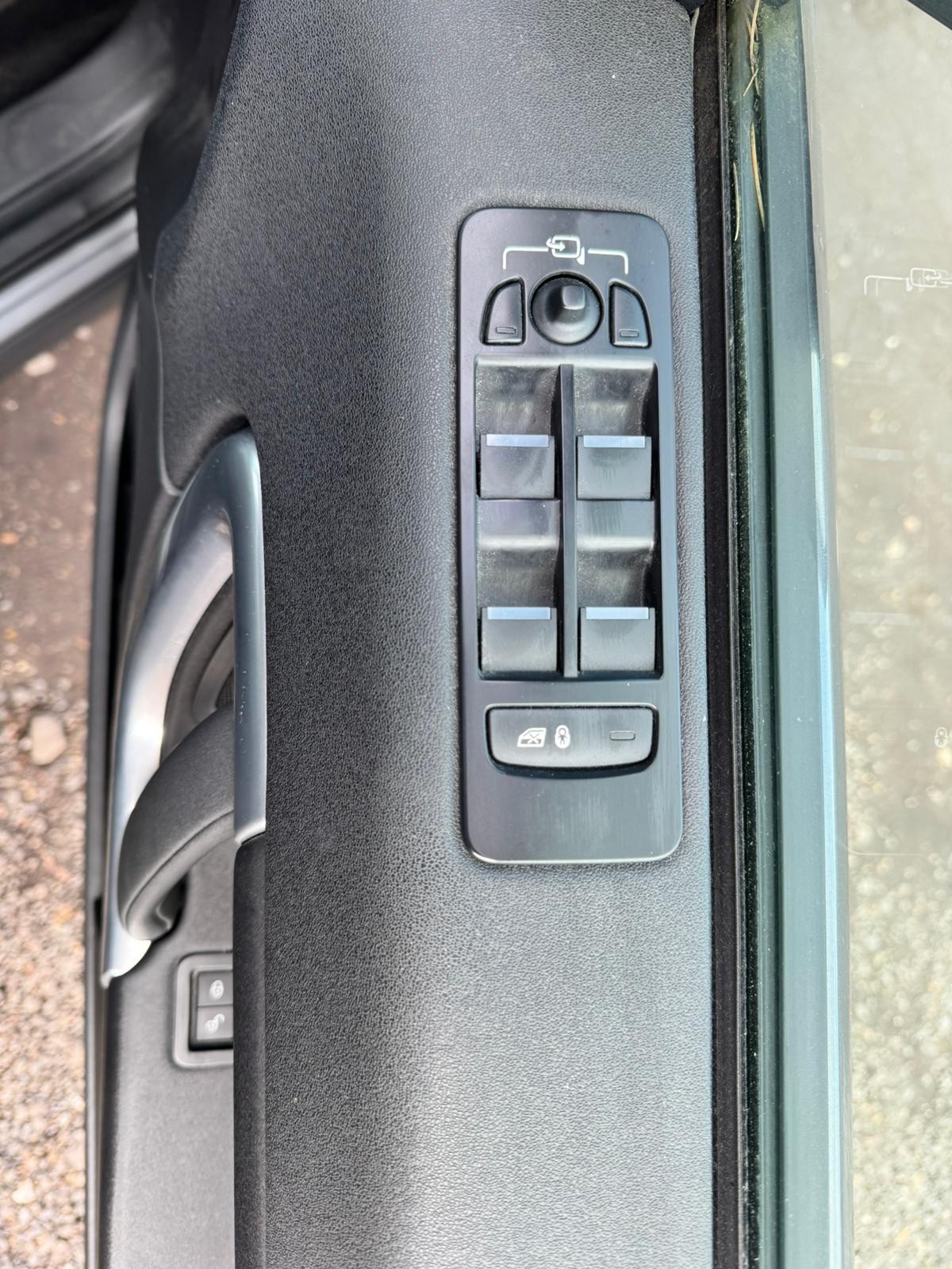 Used Land Rover Discovery Sport 2016 for sale - 78067214: Photo 15