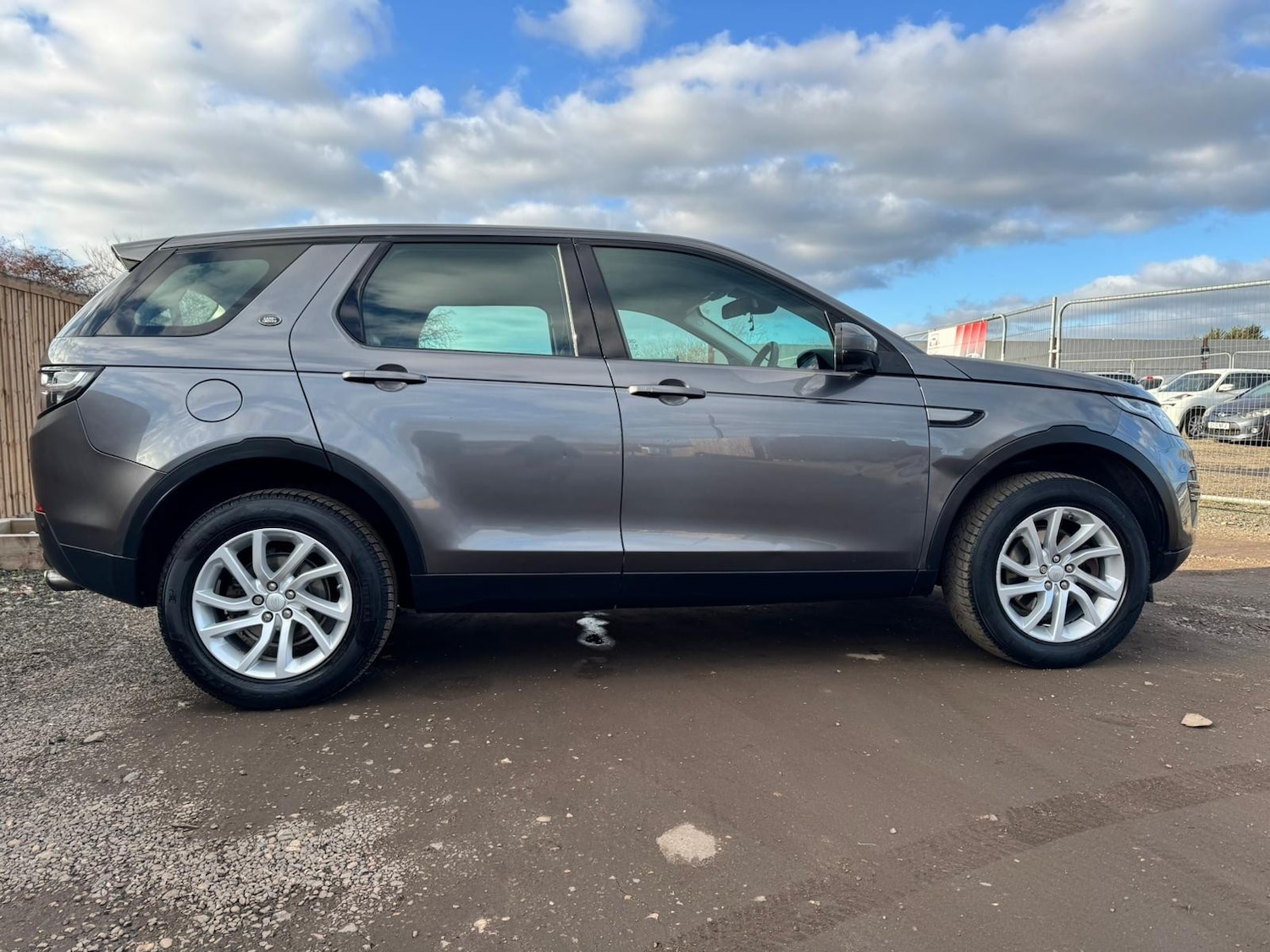 Used Land Rover Discovery Sport 2016 for sale - 78067214: Photo 9