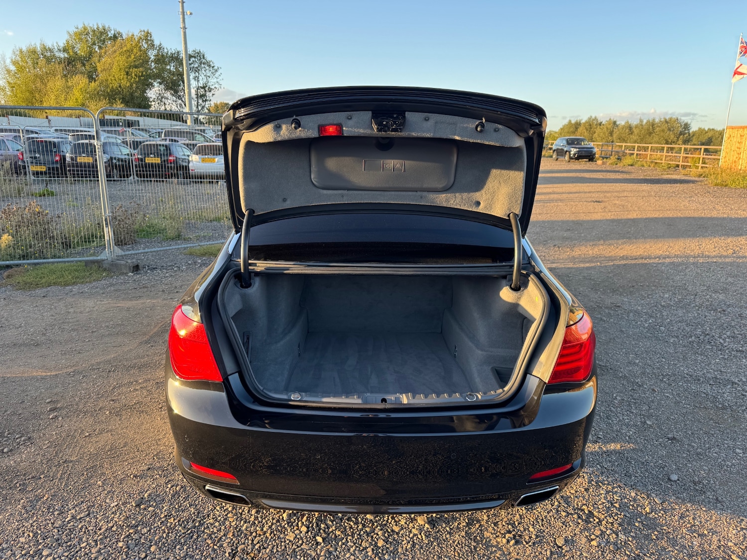 Used BMW 7 Series 2010 for sale - 76521235: Photo 12