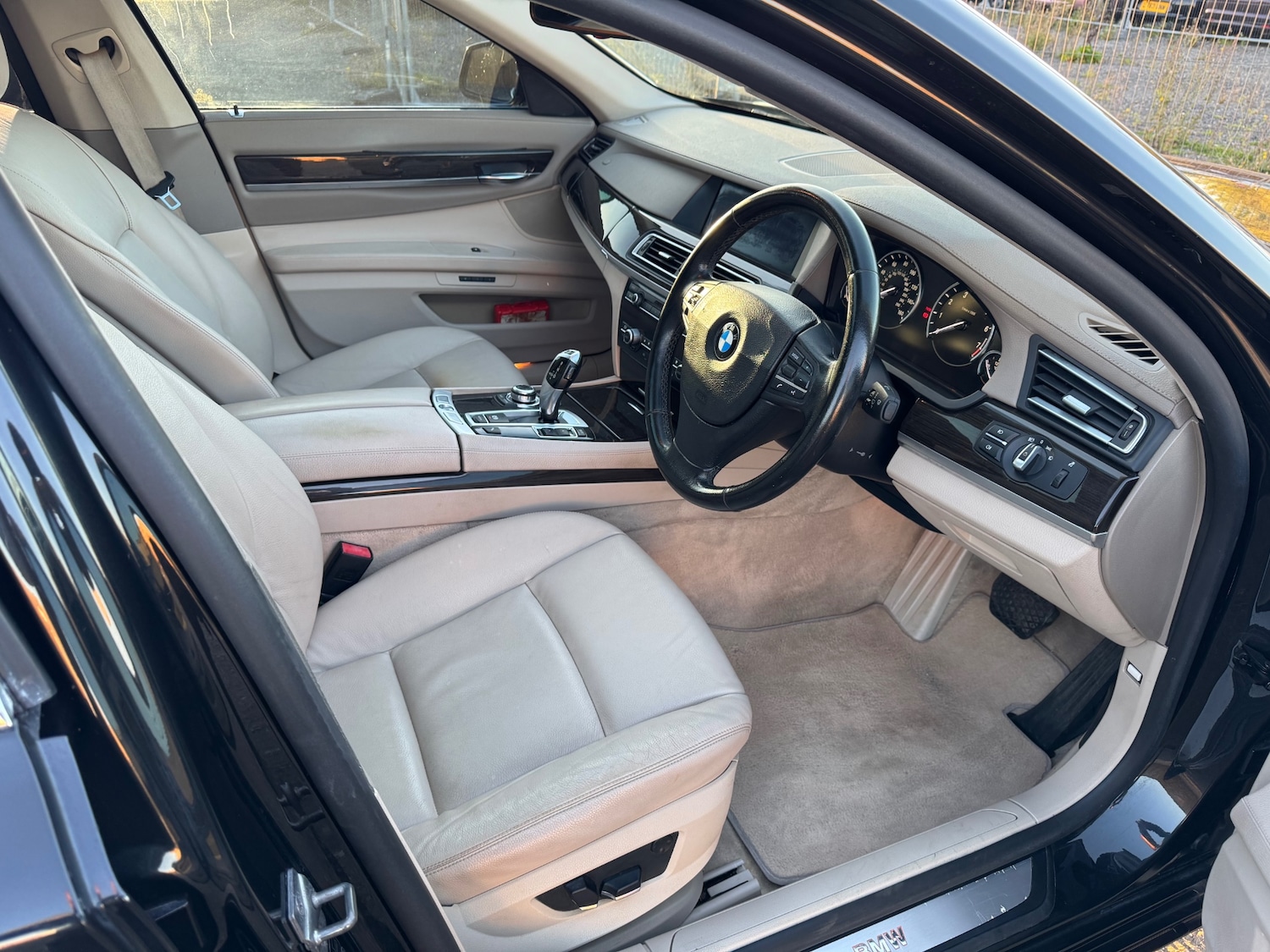 Used BMW 7 Series 2010 for sale - 76521235: Photo 16