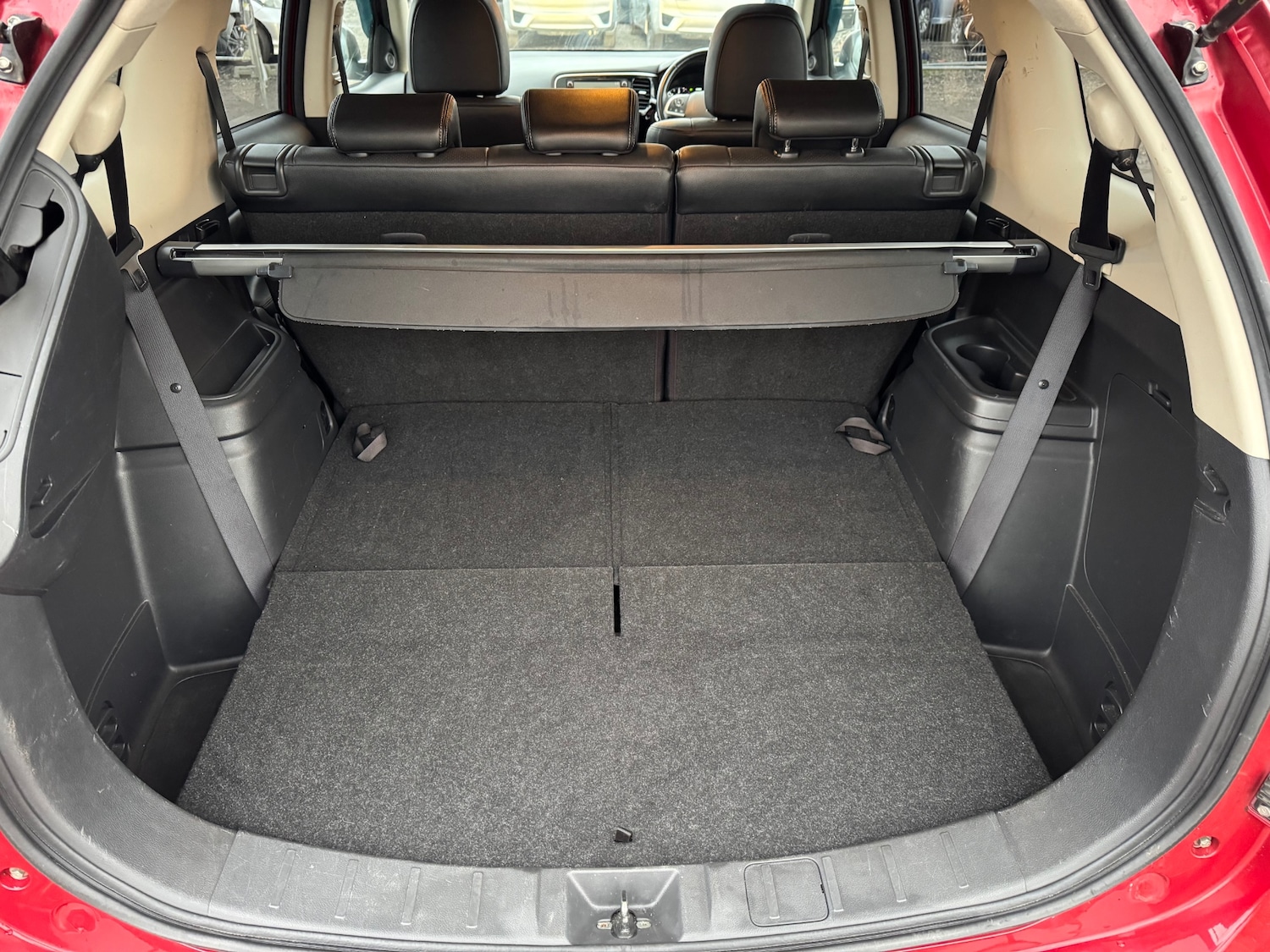 Used Mitsubishi Outlander 2014 for sale - 77319984: Photo 10