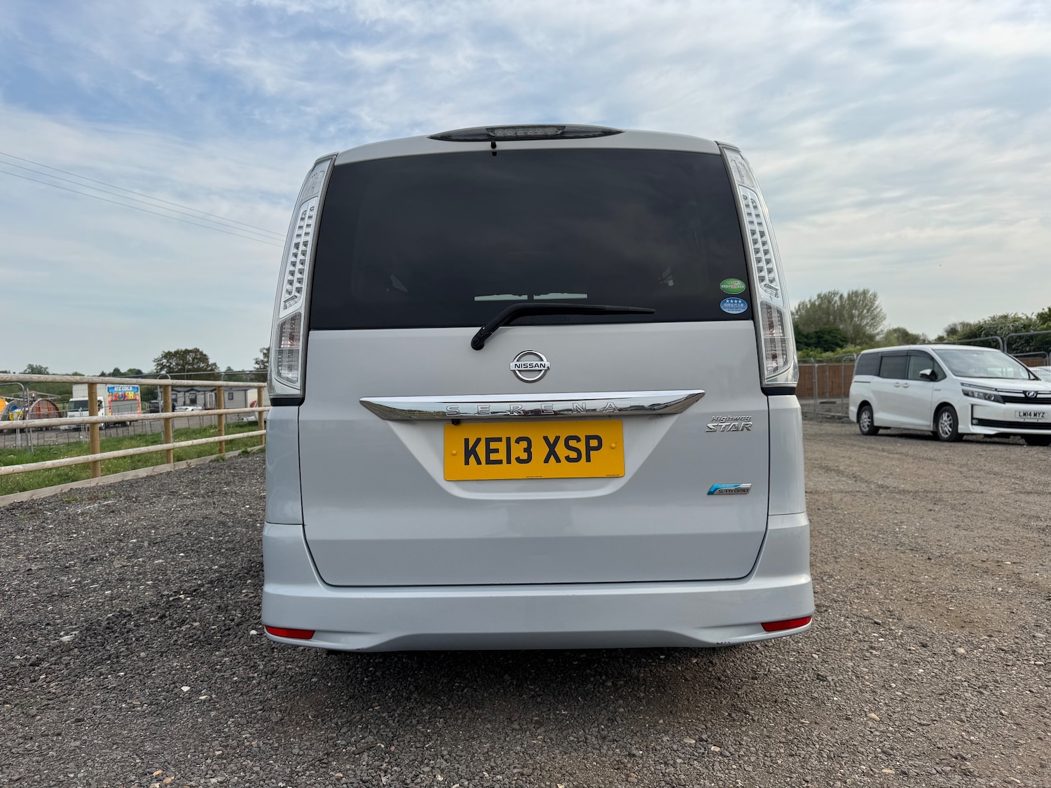 Used Nissan Serena 2025 for sale - 78067203: Photo 11