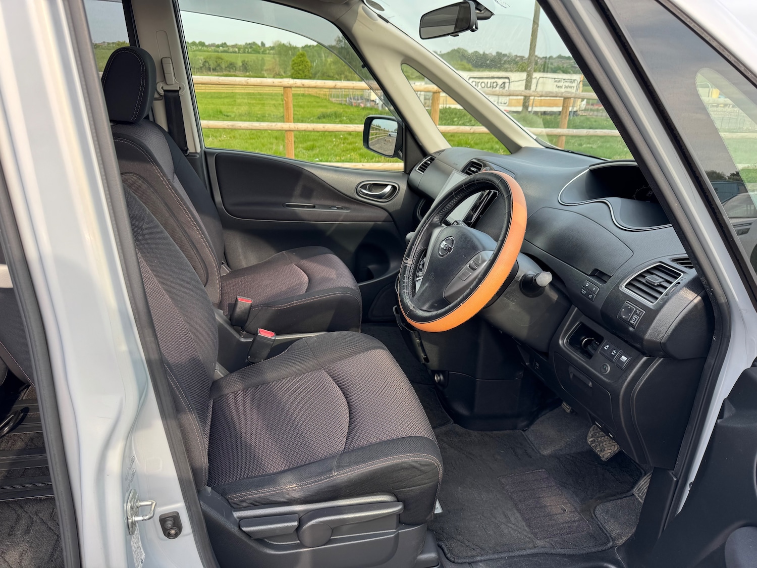 Used Nissan Serena 2025 for sale - 78067203: Photo 14