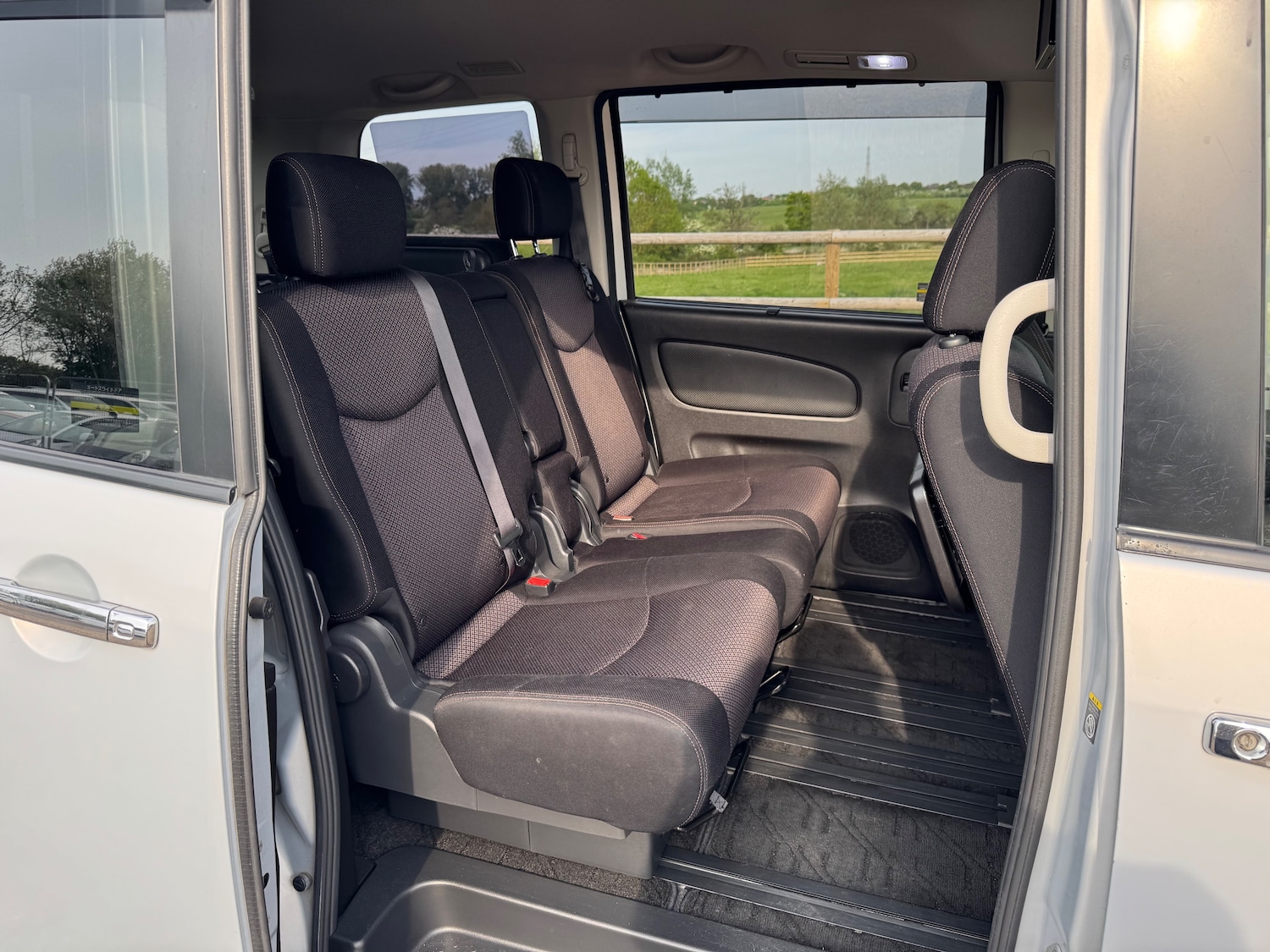 Used Nissan Serena 2025 for sale - 78067203: Photo 18