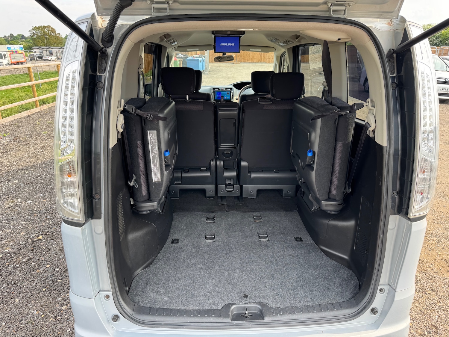 Used Nissan Serena 2025 for sale - 78067203: Photo 20