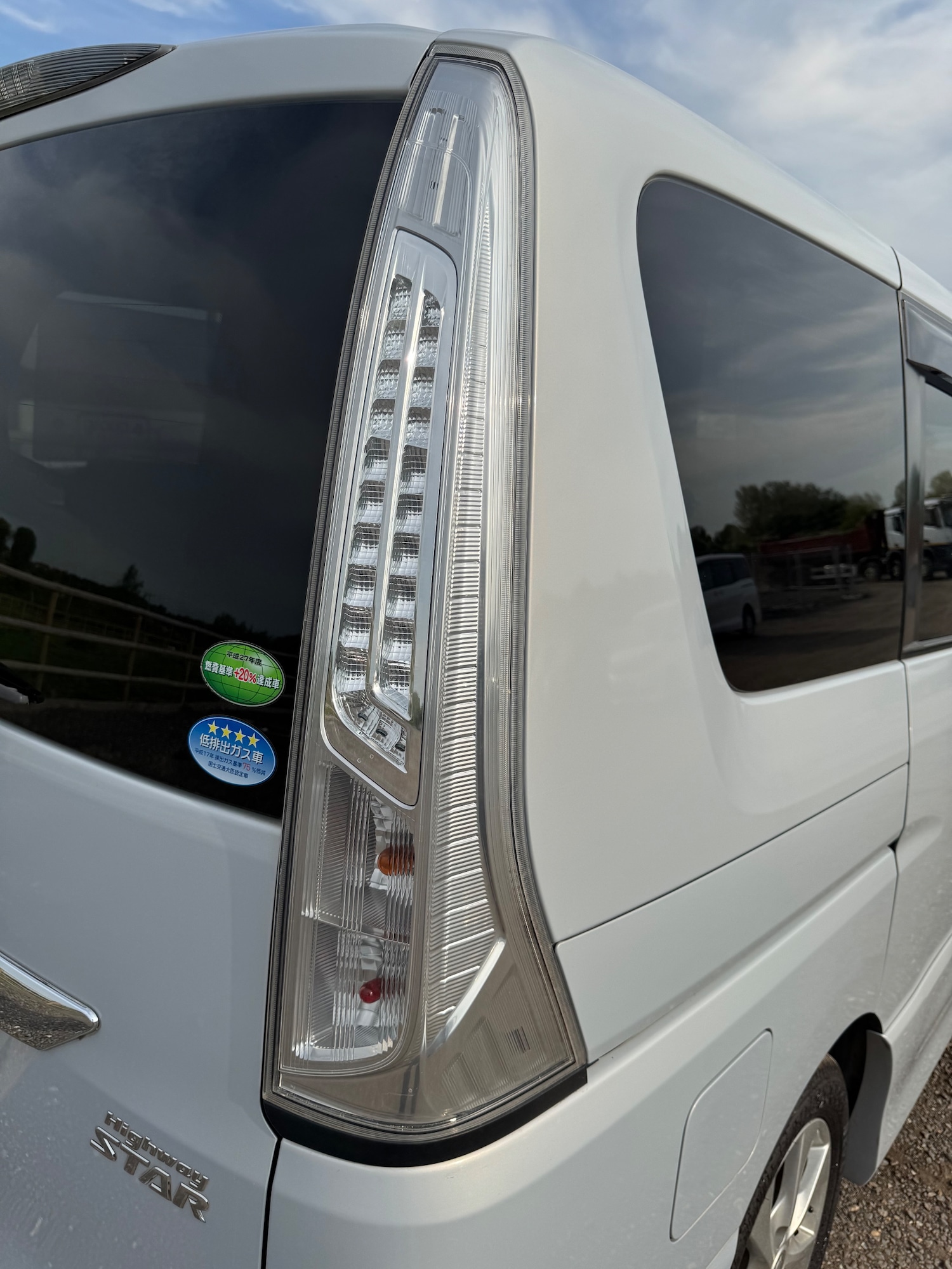 Used Nissan Serena 2025 for sale - 78067203: Photo 25