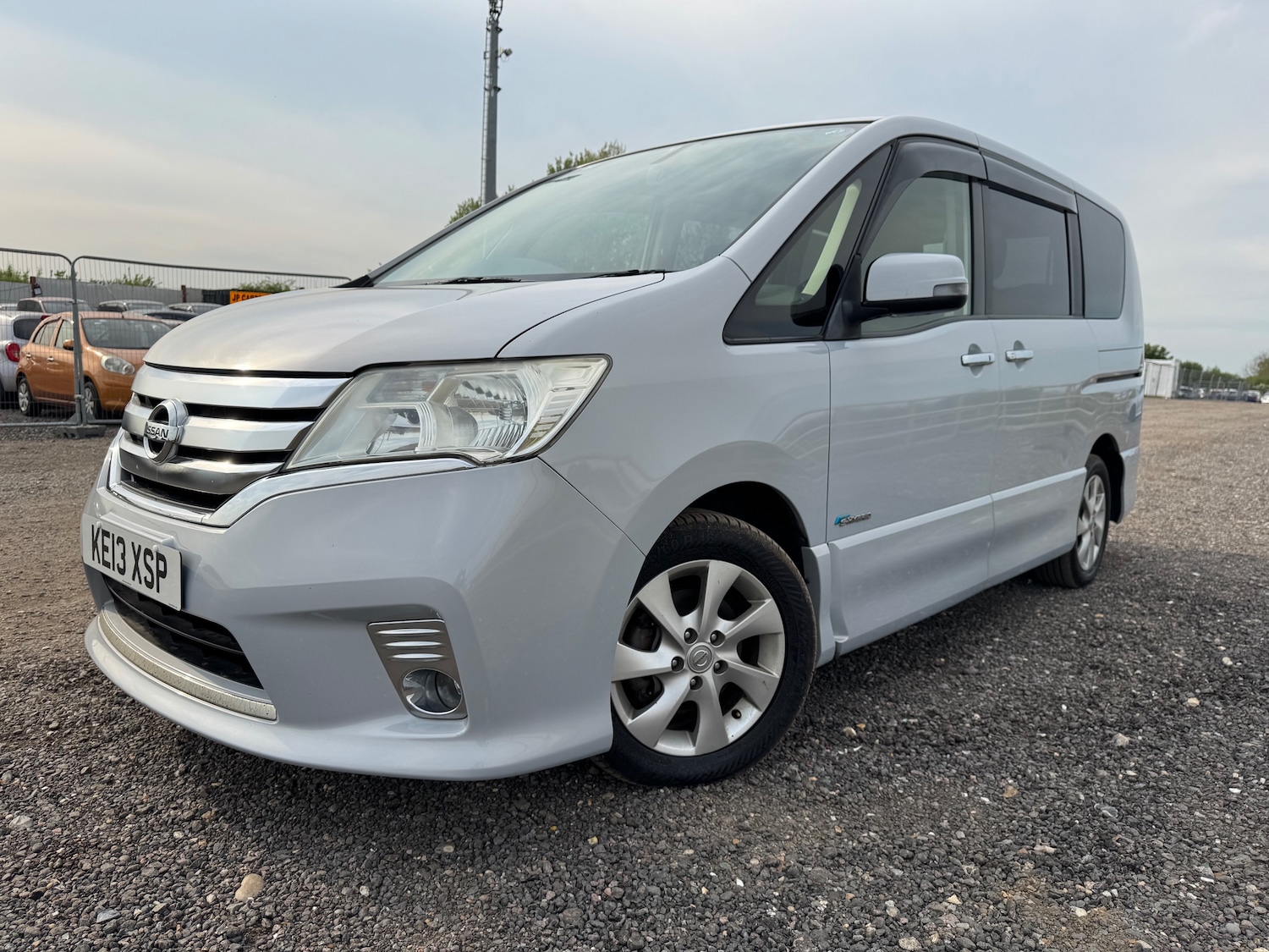 Used Nissan Serena 2025 for sale - 78067203: Photo 4