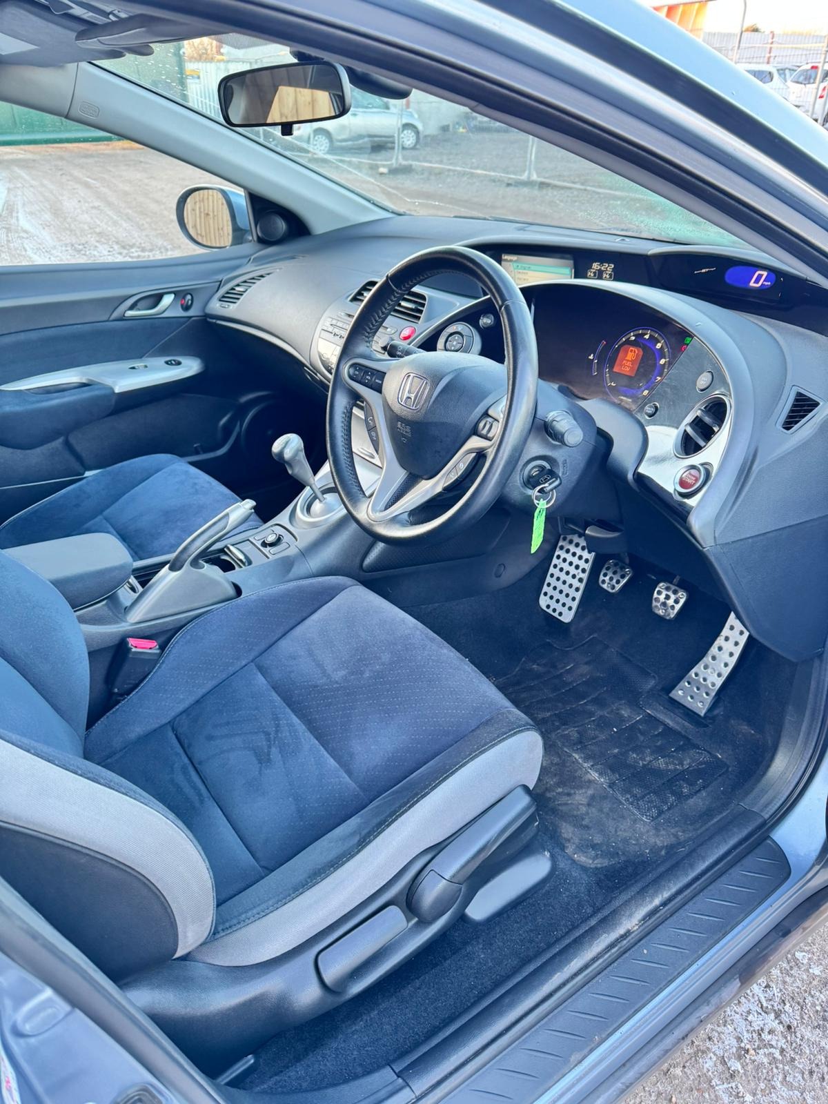 Used Honda Civic 2008 for sale - 77120918: Photo 12