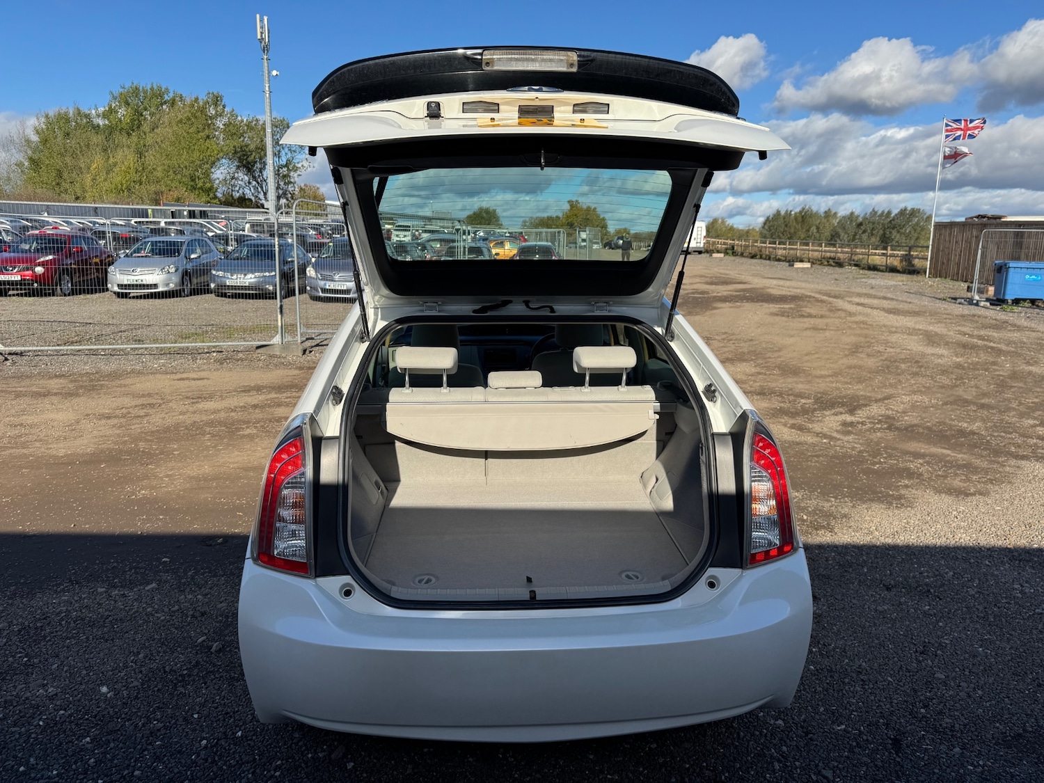 Used Toyota Prius 2025 for sale - 76644291: Photo 12