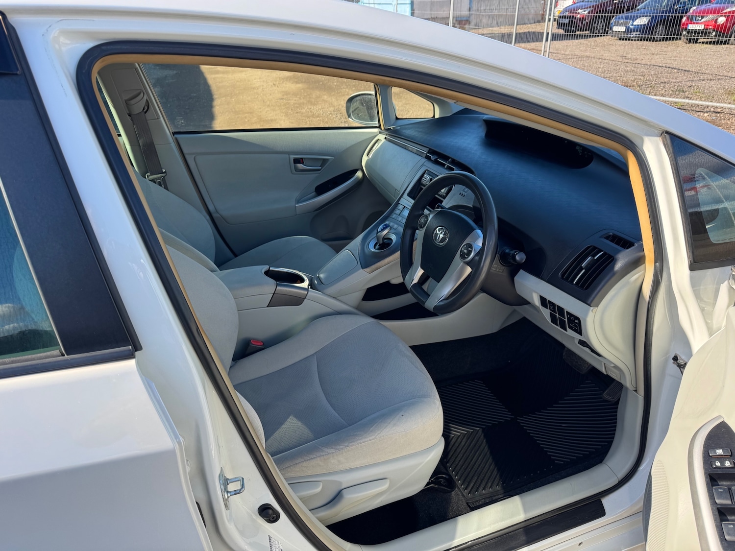 Used Toyota Prius 2025 for sale - 76644291: Photo 17