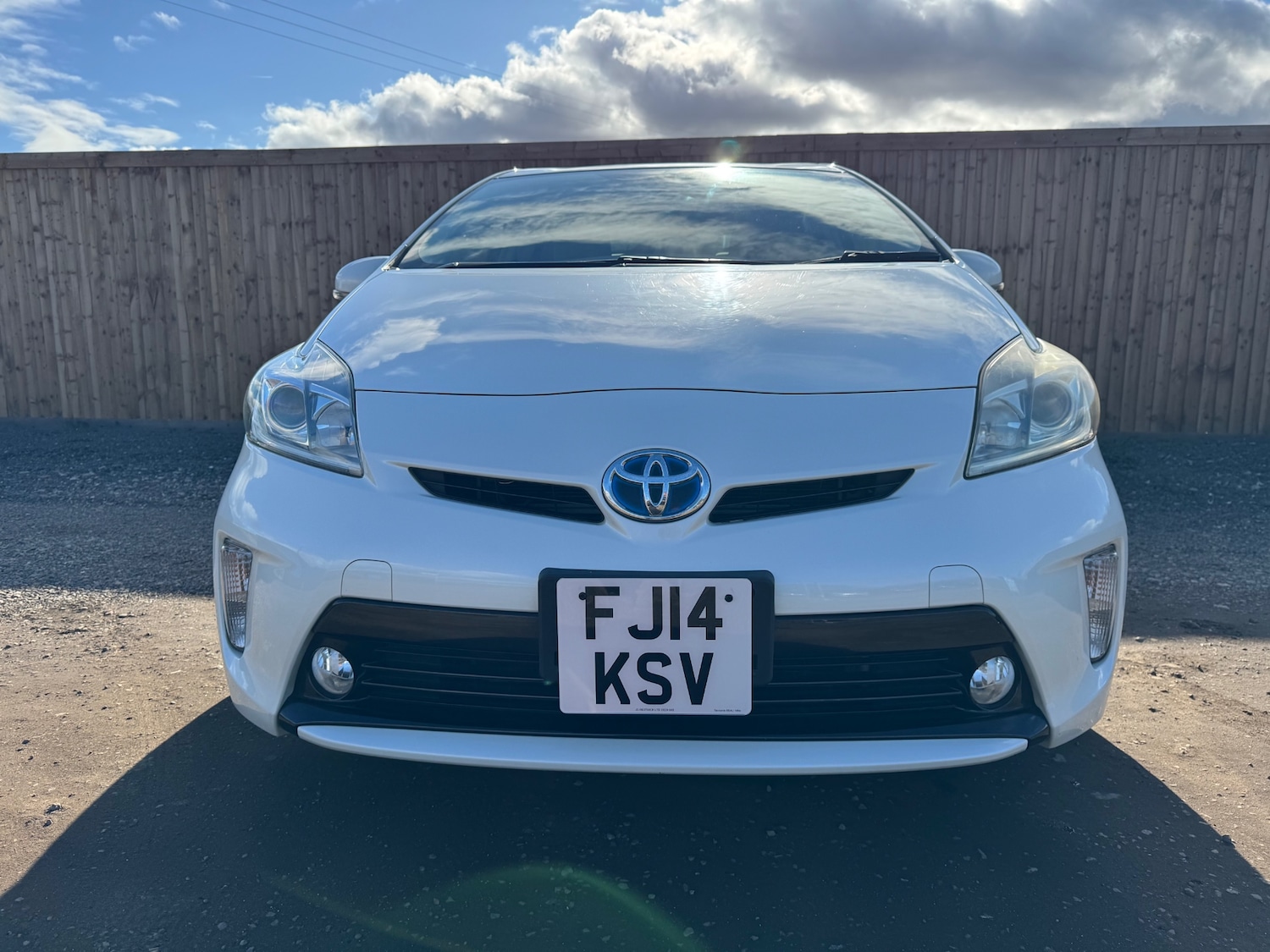 Used Toyota Prius 2025 for sale - 76644291: Photo 2