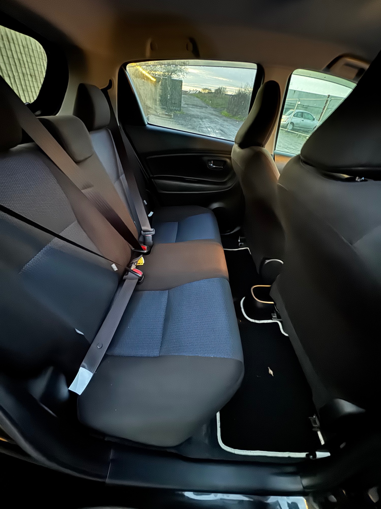 Used Toyota Vitz 2025 for sale - 77051749: Photo 21